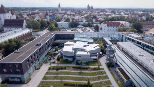 Photographer: Markus Witte Drohnenaufnahme vom Campus der THI von schräg oben mit der Stadt Ingolstadt im Hintergrund